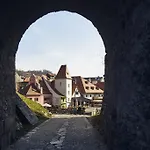 Mill Apartments *